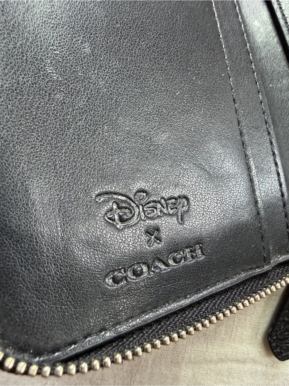 🔥🐰RARE Disney X Coach Medium Black Leather Zip Around Wallet w/ Thumper f/ Bambi - Picture 13 of 16
